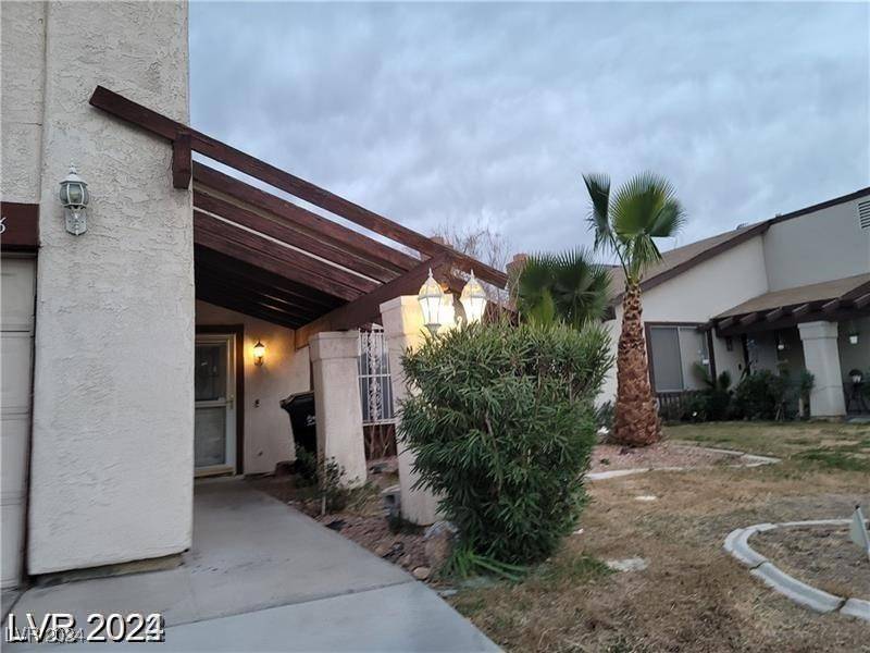 Las Vegas, NV 89121,4766 S Mojave RD