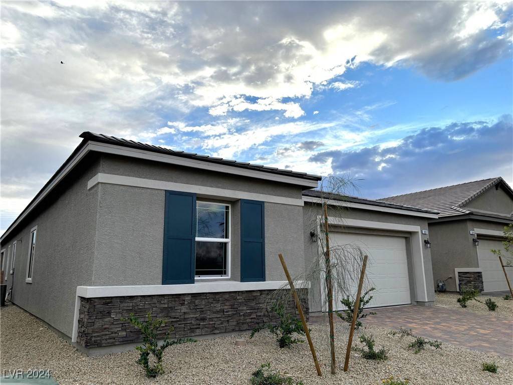 Las Vegas, NV 89141,3937 W Haleh AVE