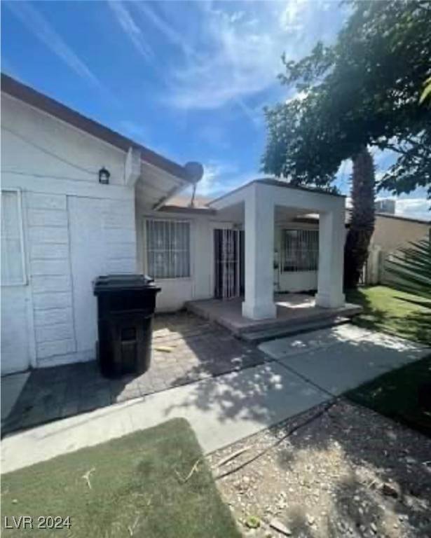 Las Vegas, NV 89101,2932 Demetrius AVE