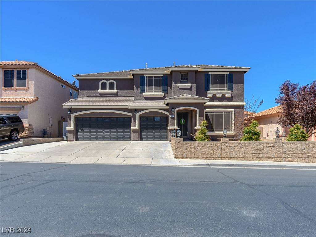 Henderson, NV 89002,689 Blue Crystal Creek RD