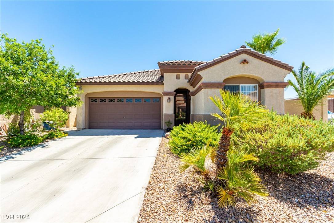 Las Vegas, NV 89149,9429 White Ridge AVE