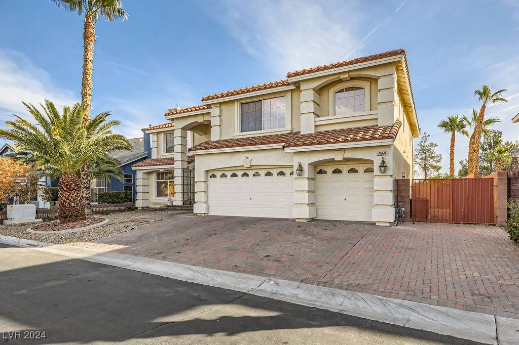 Las Vegas, NV 89139,7668 Gossamer Wind ST