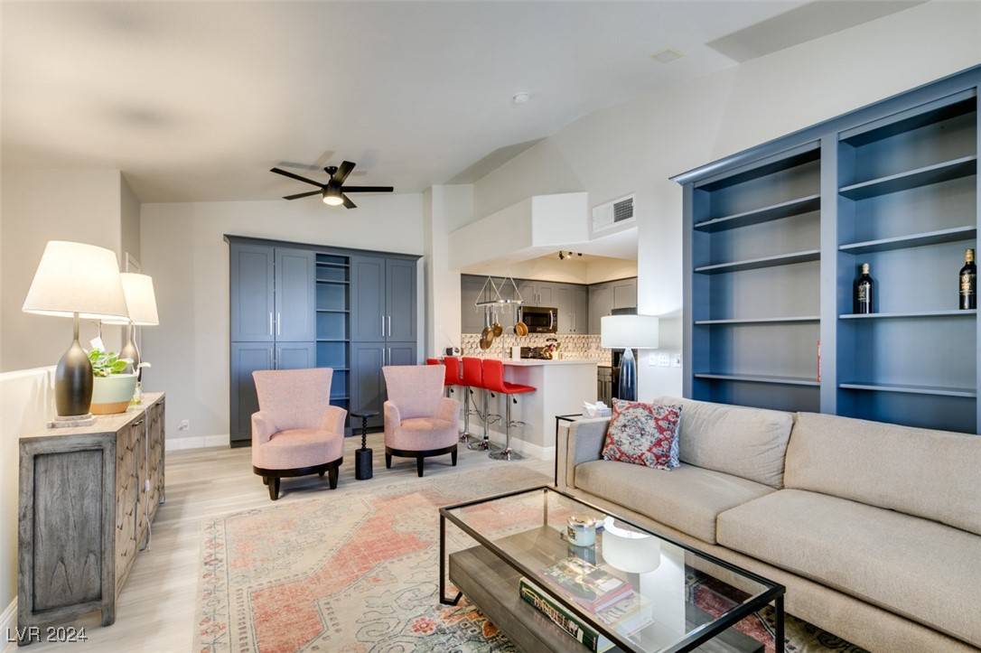 Las Vegas, NV 89134,9901 Trailwood DR #2005