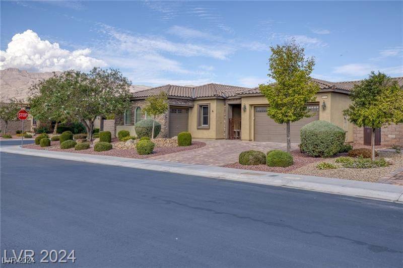 Las Vegas, NV 89131,8718 Lavender Ridge ST