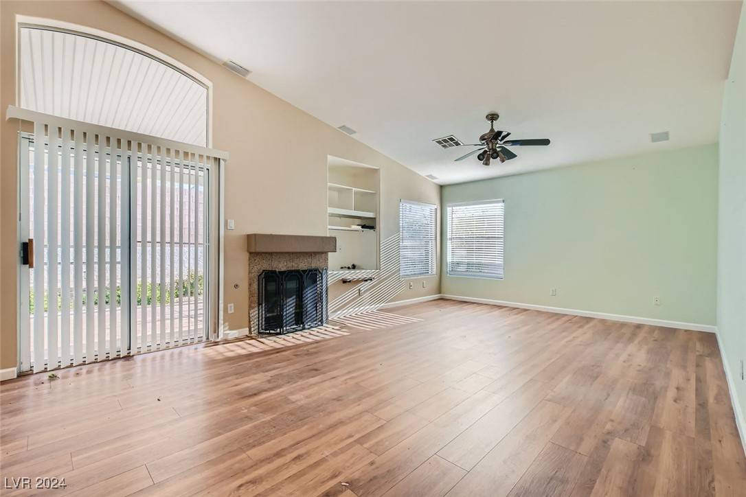 Las Vegas, NV 89130,5008 Tropical Cliff AVE