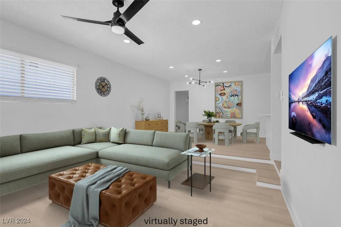 Las Vegas, NV 89102,4313 El Conlon AVE