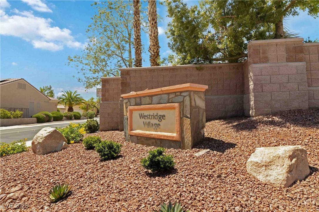 Henderson, NV 89052,1629 Black Fox Canyon RD