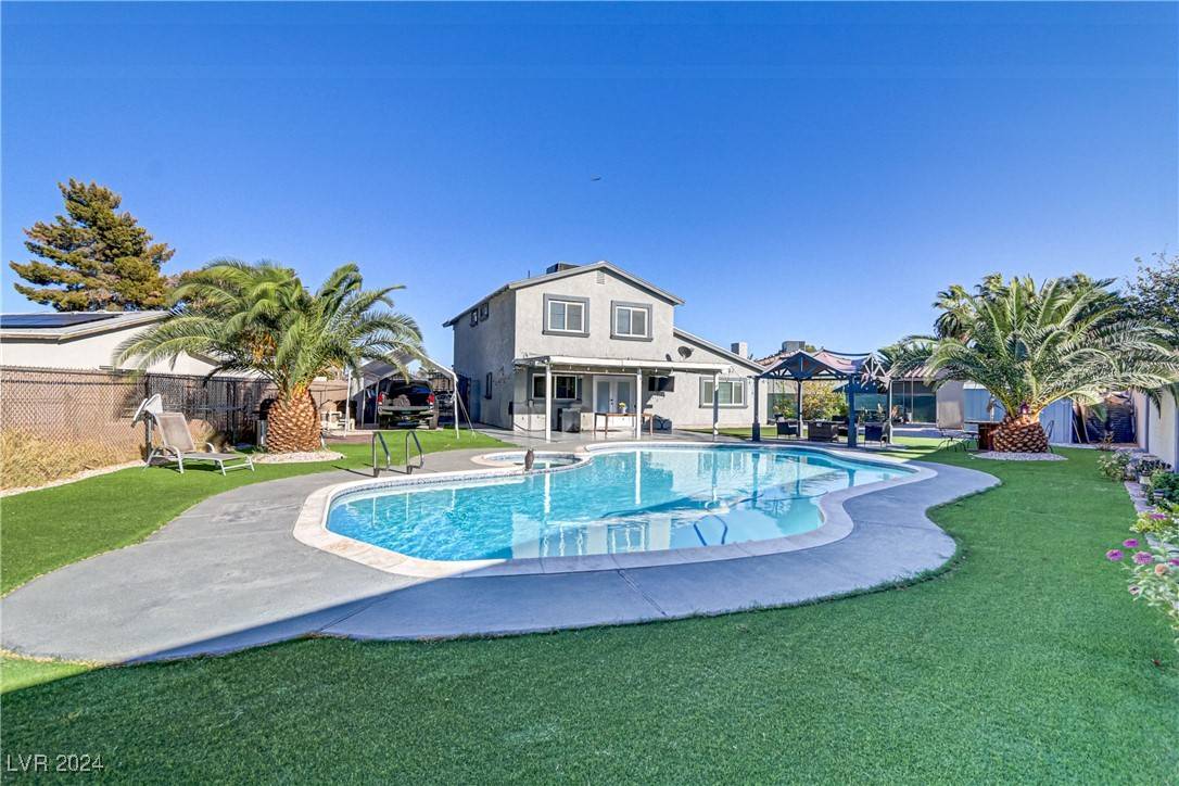 Las Vegas, NV 89104,4474 Dawley CT