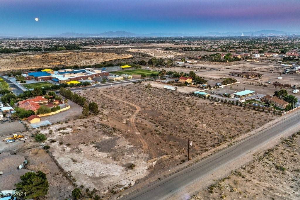 Las Vegas, NV 89143,00 Homestead
