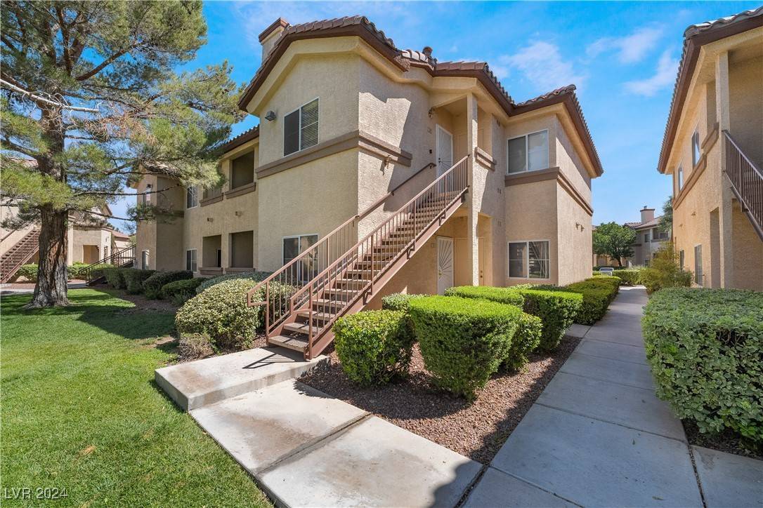Las Vegas, NV 89147,8501 W University AVE #1108