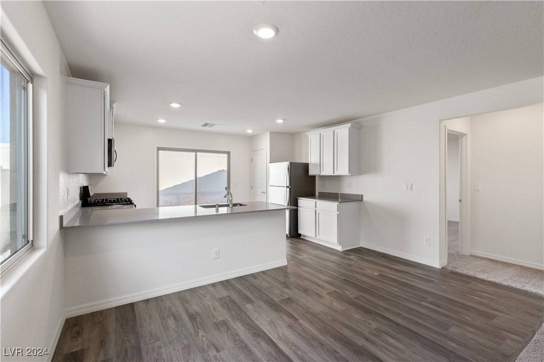 Las Vegas, NV 89156,2759 Pavehawk PL