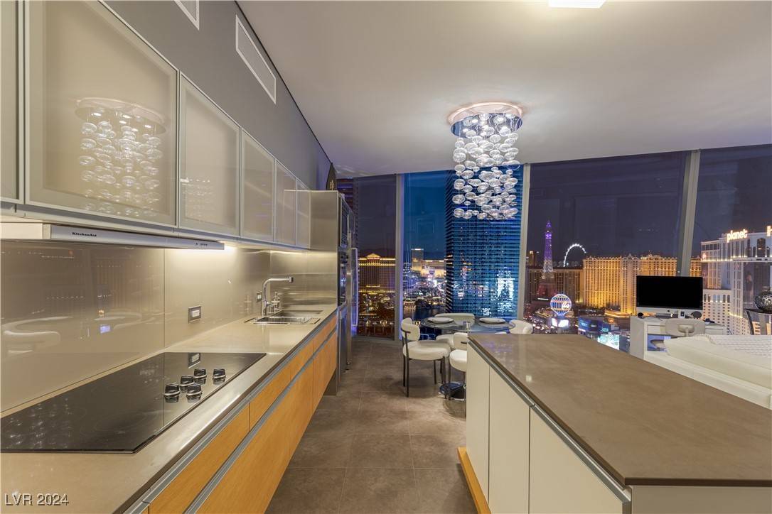 Las Vegas, NV 89158,3726 Las Vegas BLVD #2512