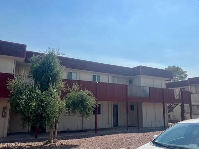Las Vegas, NV 89119,5370 Swenson ST #47