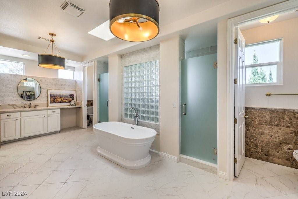 Las Vegas, NV 89145,300 Prince Charming CT