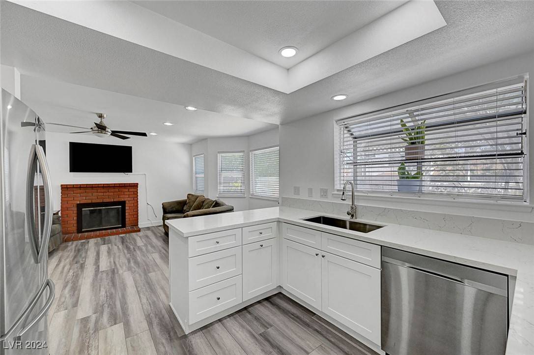 Las Vegas, NV 89108,1117 Passion Flower CIR