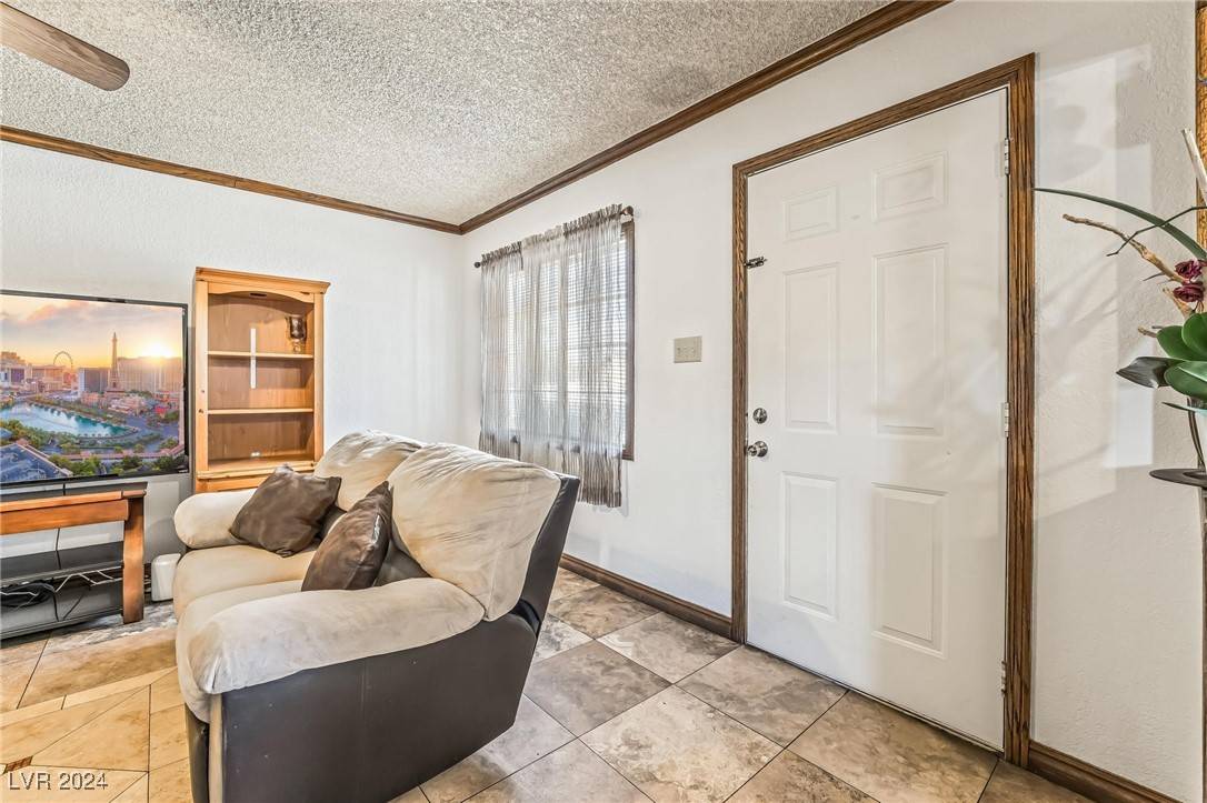 Las Vegas, NV 89102,4213 W Oakey BLVD