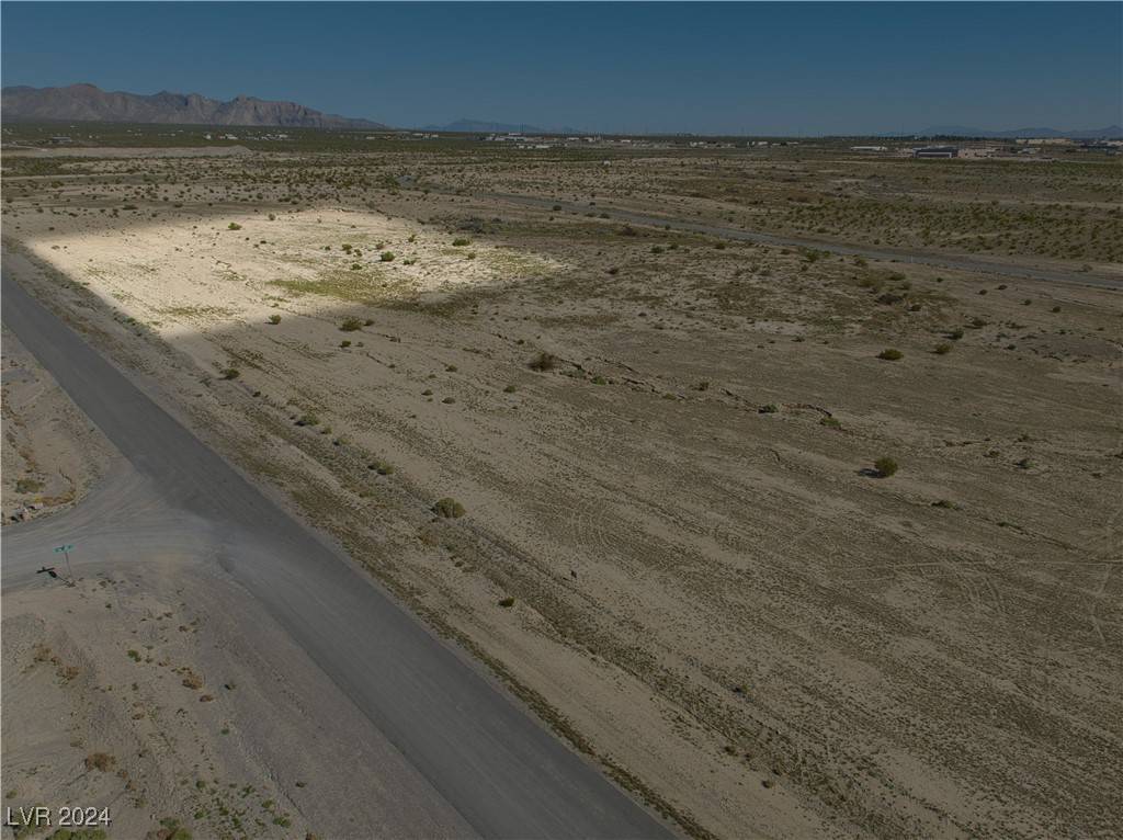 Pahrump, NV 89060,1251 E Irene ST
