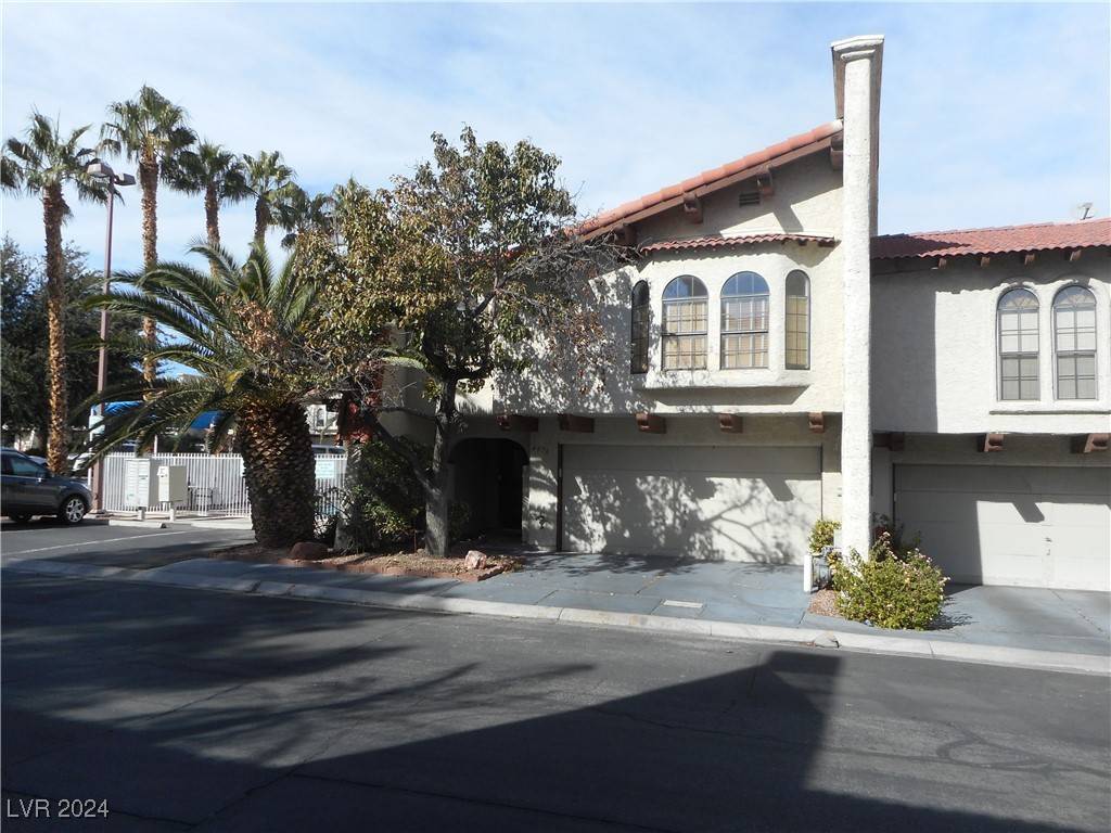 Las Vegas, NV 89146,4976 Vivaldi DR #4976