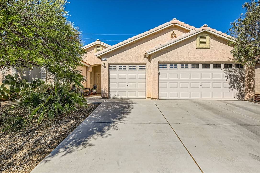 North Las Vegas, NV 89031,6317 Double Oak ST