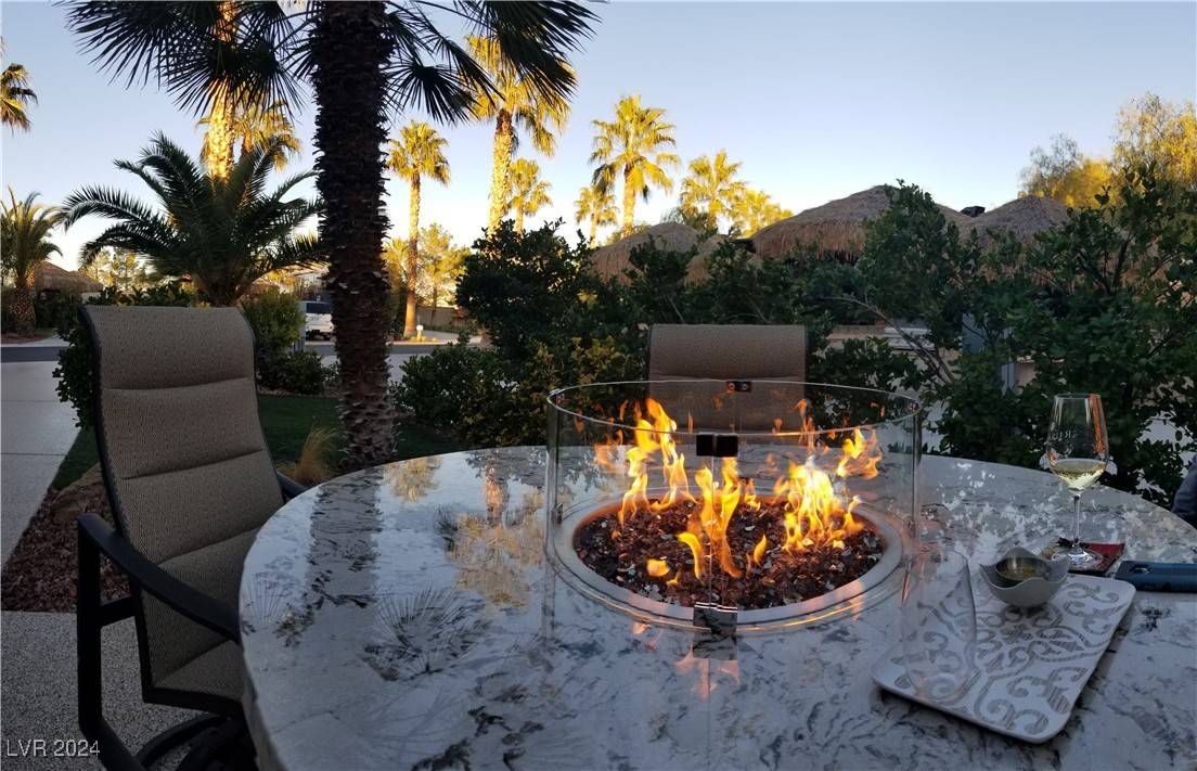 Las Vegas, NV 89139,8175 Arville ST #62