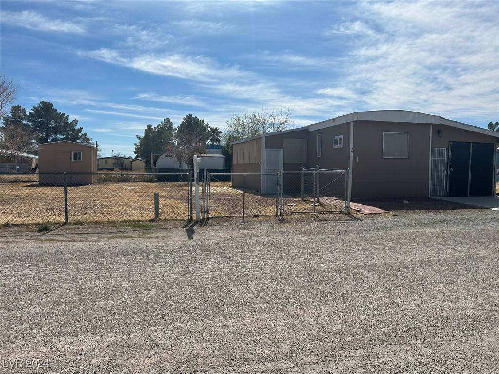 Pahrump, NV 89048,291 Greenwater ST