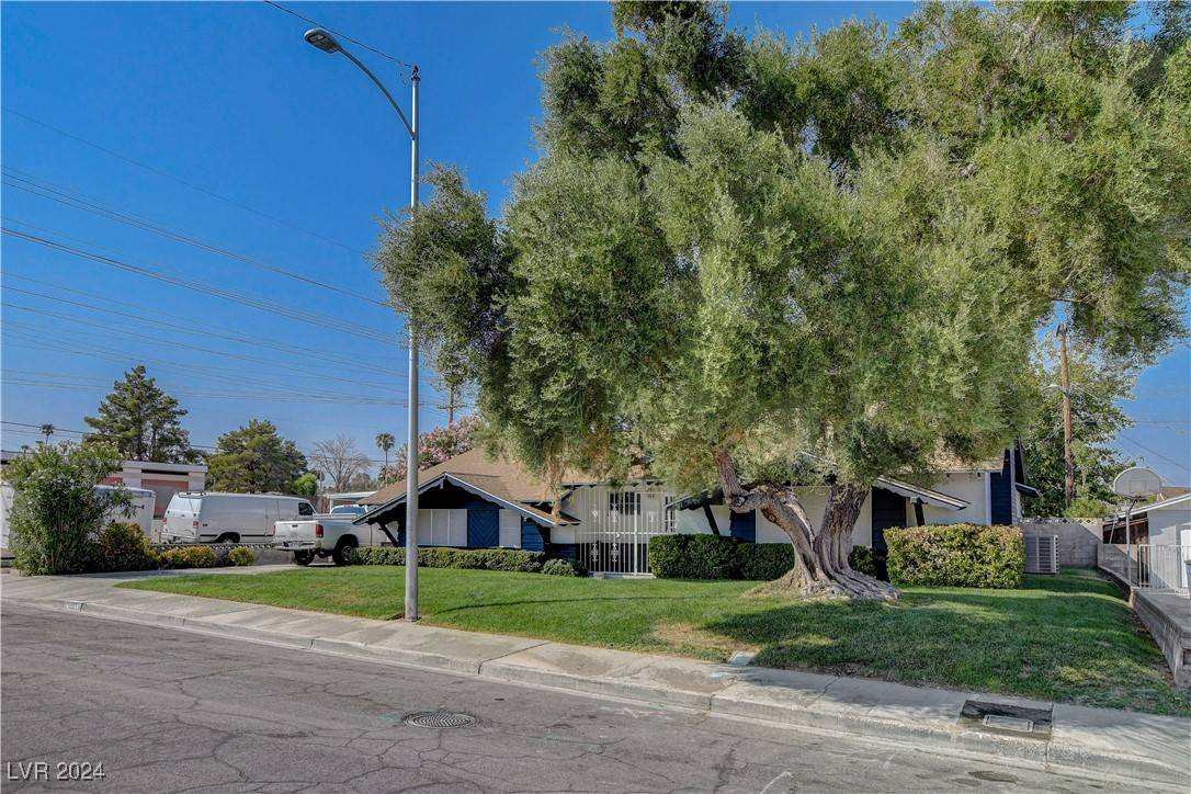 Las Vegas, NV 89104,1701 Griffith AVE