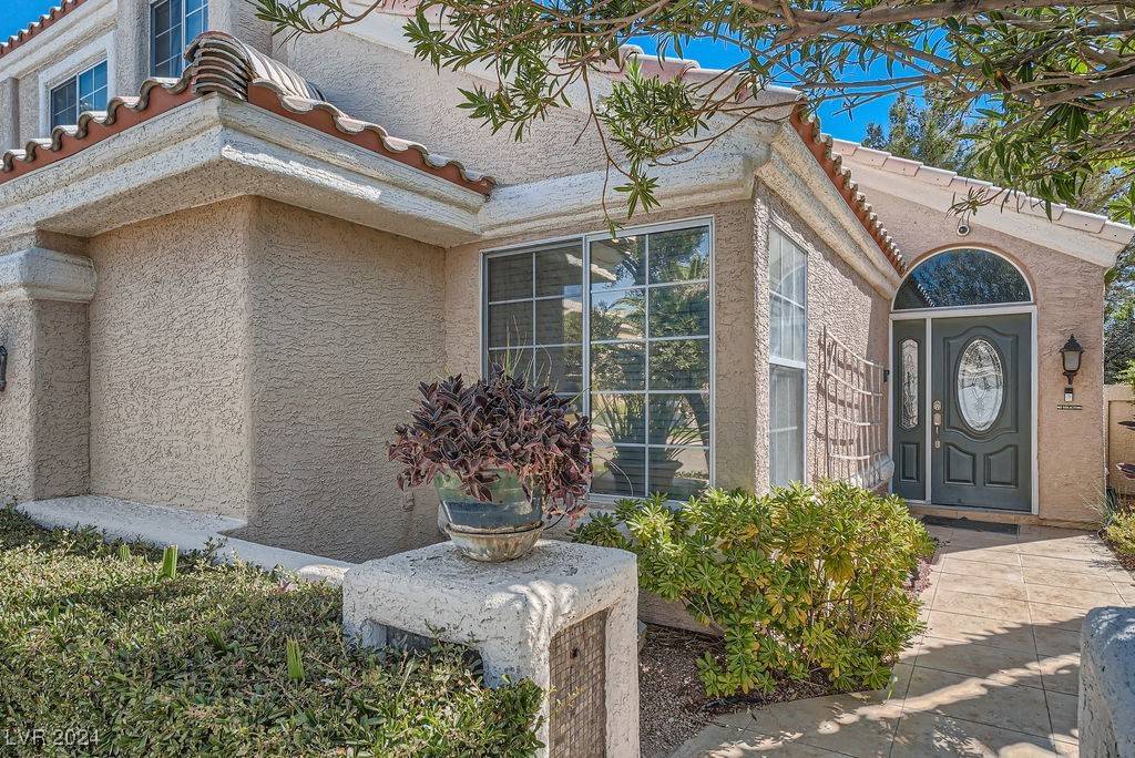 Las Vegas, NV 89117,2112 Marble Gorge DR