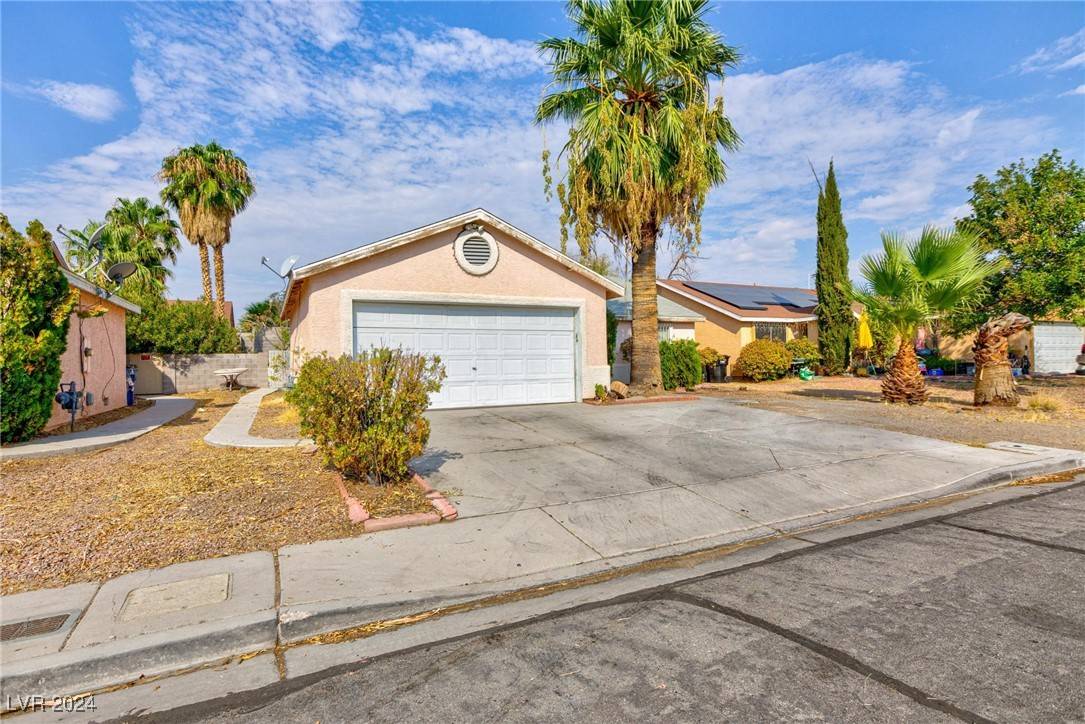 North Las Vegas, NV 89032,2243 Triumph Hills DR