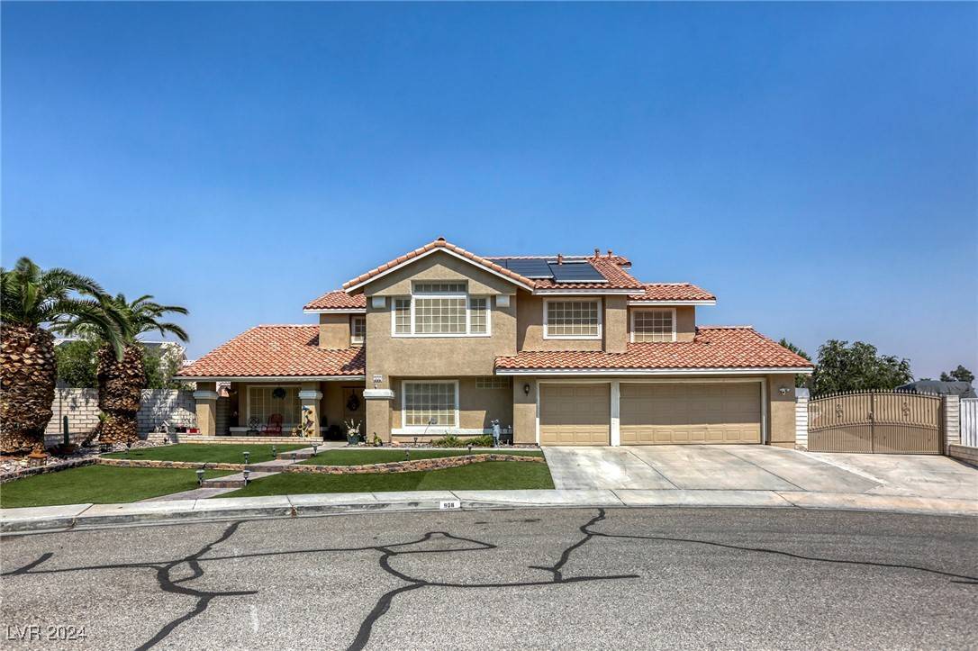 North Las Vegas, NV 89031,908 W Nawkee DR