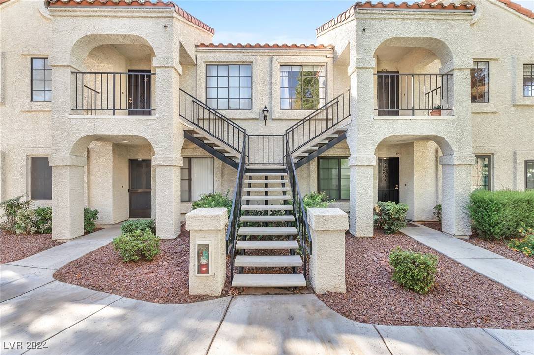 Las Vegas, NV 89103,4812 Nara Vista WAY #204