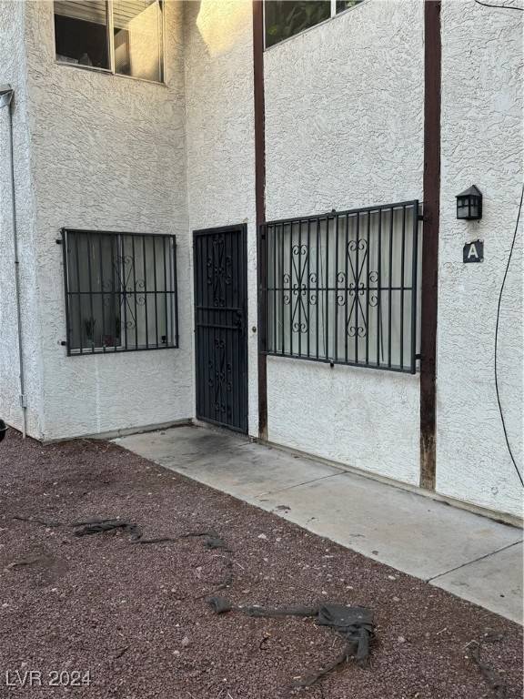 Las Vegas, NV 89102,4316 Tara AVE #1(A)