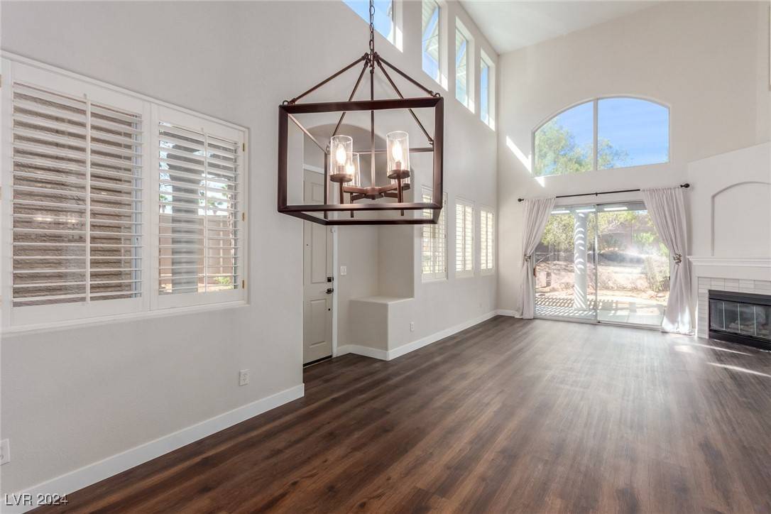 Las Vegas, NV 89134,801 Dana Hills CT #102