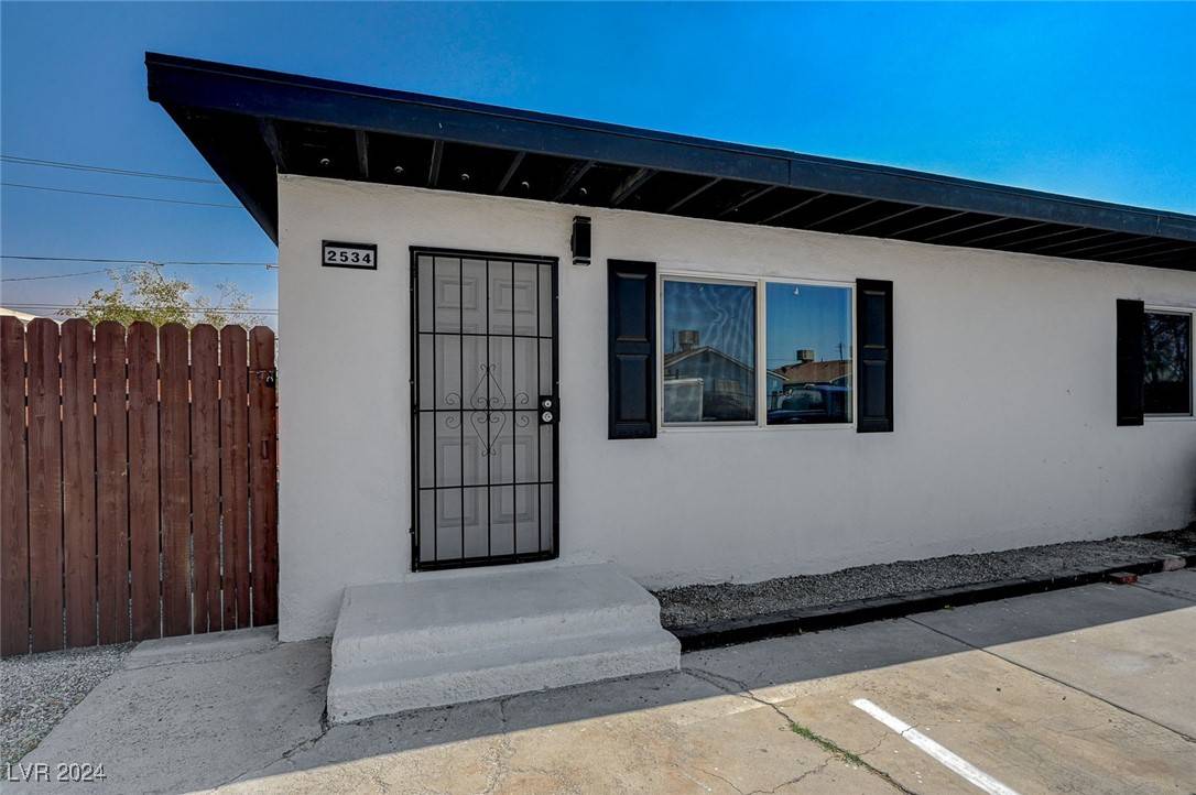 North Las Vegas, NV 89030,2532 Saint George ST