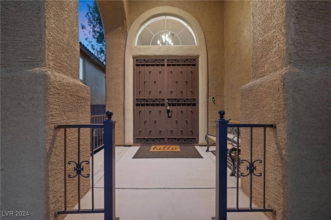 Las Vegas, NV 89144,10737 Sapphire Vista AVE