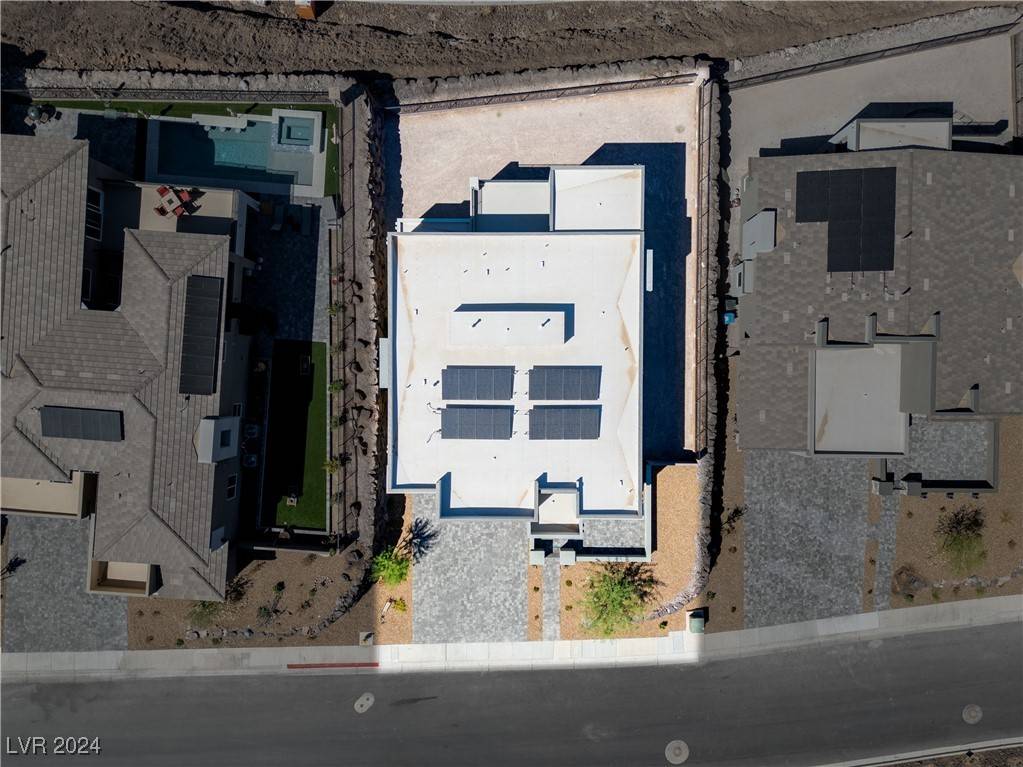 Henderson, NV 89012,510 Duvet CT