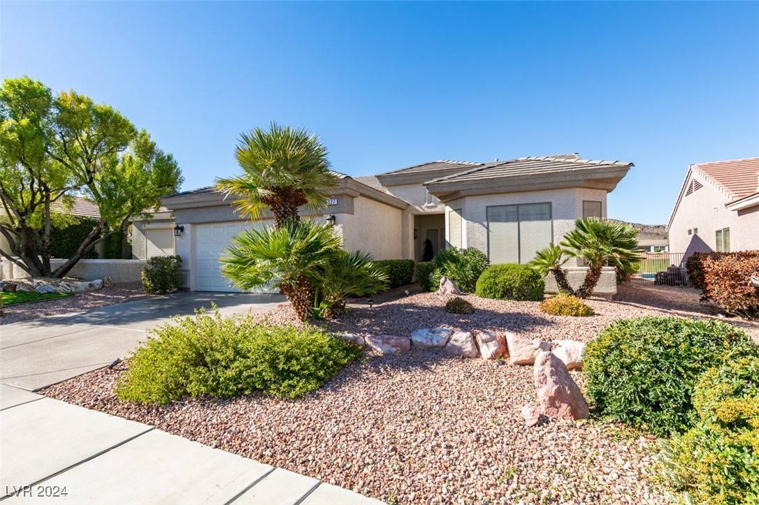 Henderson, NV 89012,527 Mountain Links DR