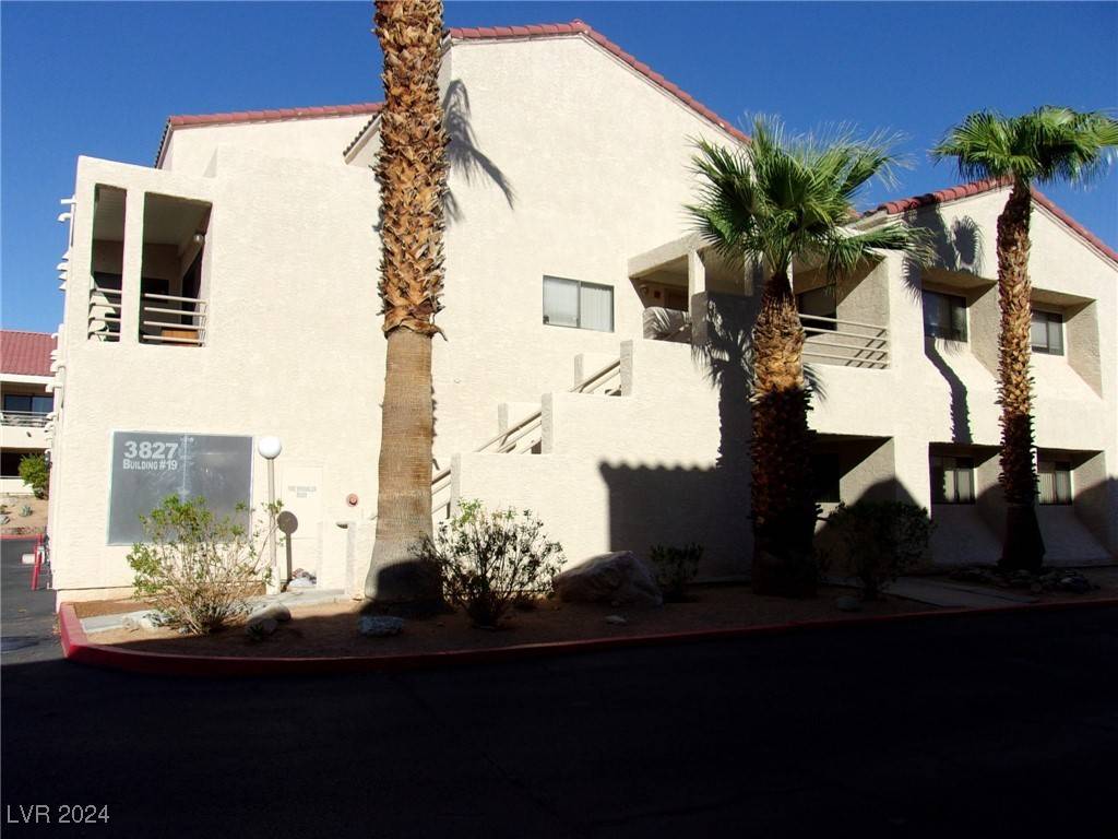 Laughlin, NV 89029,3827 Desert Marina DR #211