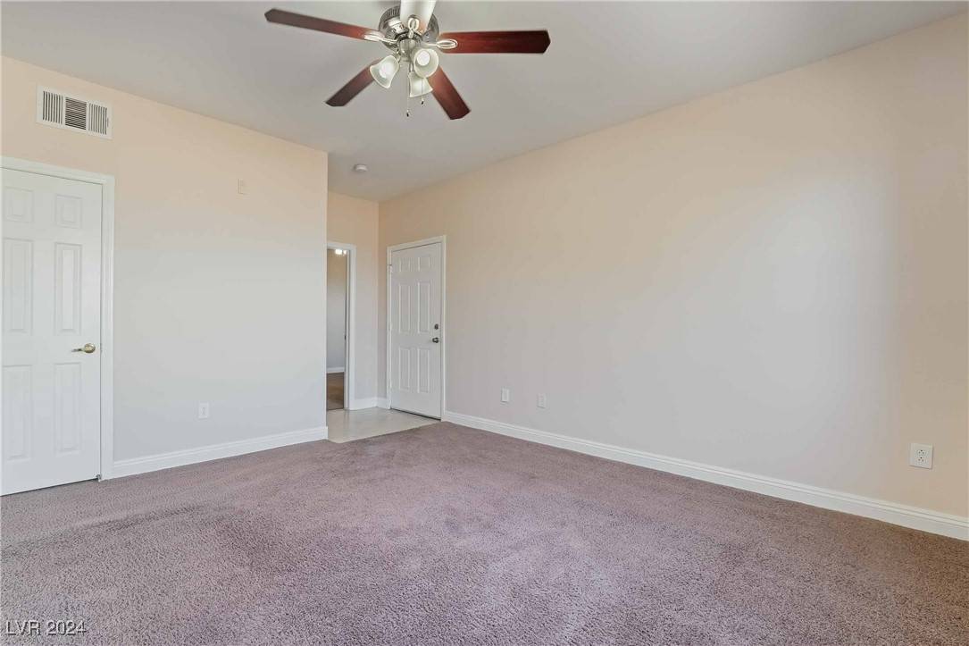 Las Vegas, NV 89113,8000 Badura AVE #1117