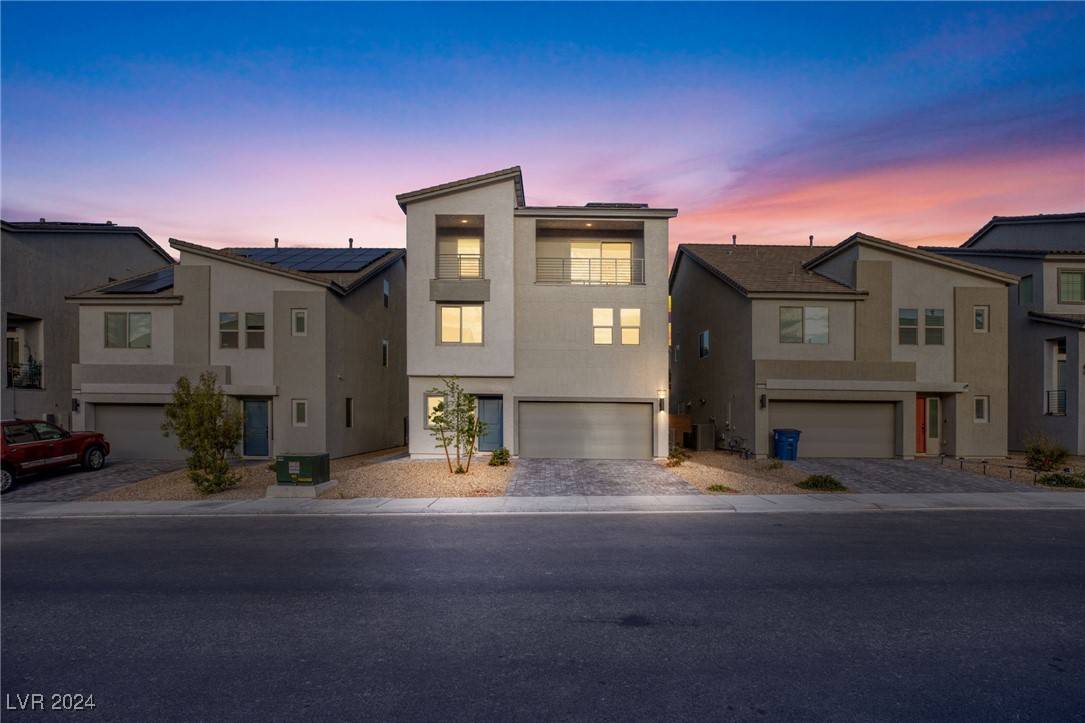 Las Vegas, NV 89141,10428 Rose Palisade ST