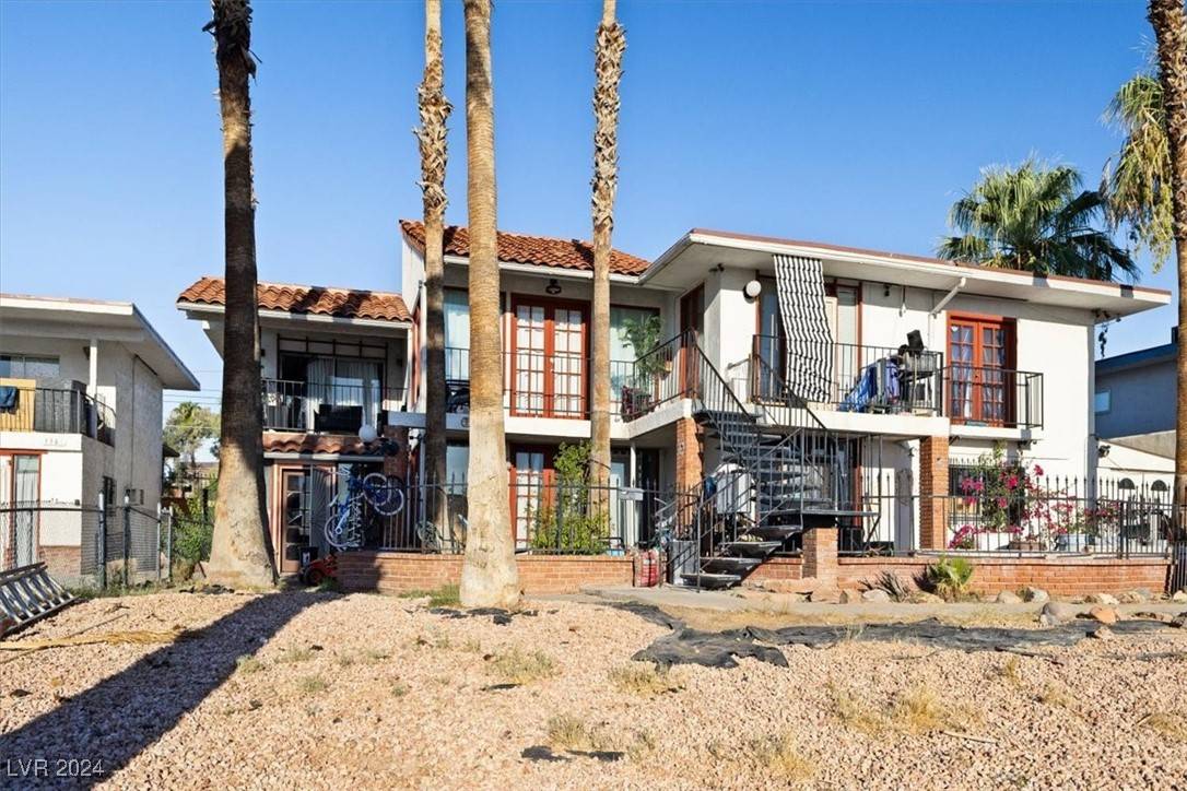 Las Vegas, NV 89169,3381 Rome ST