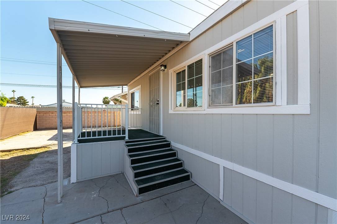 Las Vegas, NV 89142,2891 Kolob CT