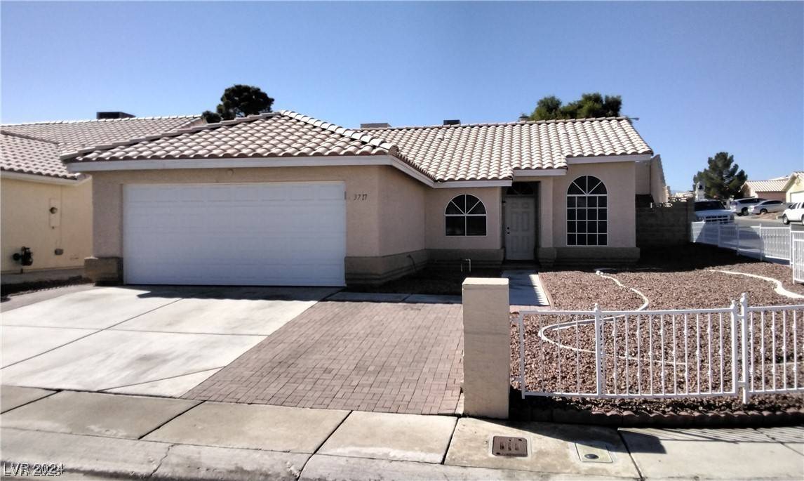 North Las Vegas, NV 89032,3717 Iverson LN
