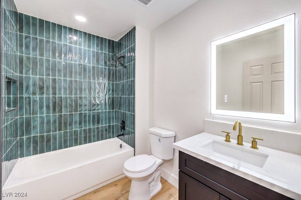 Las Vegas, NV 89104,1008 May AVE
