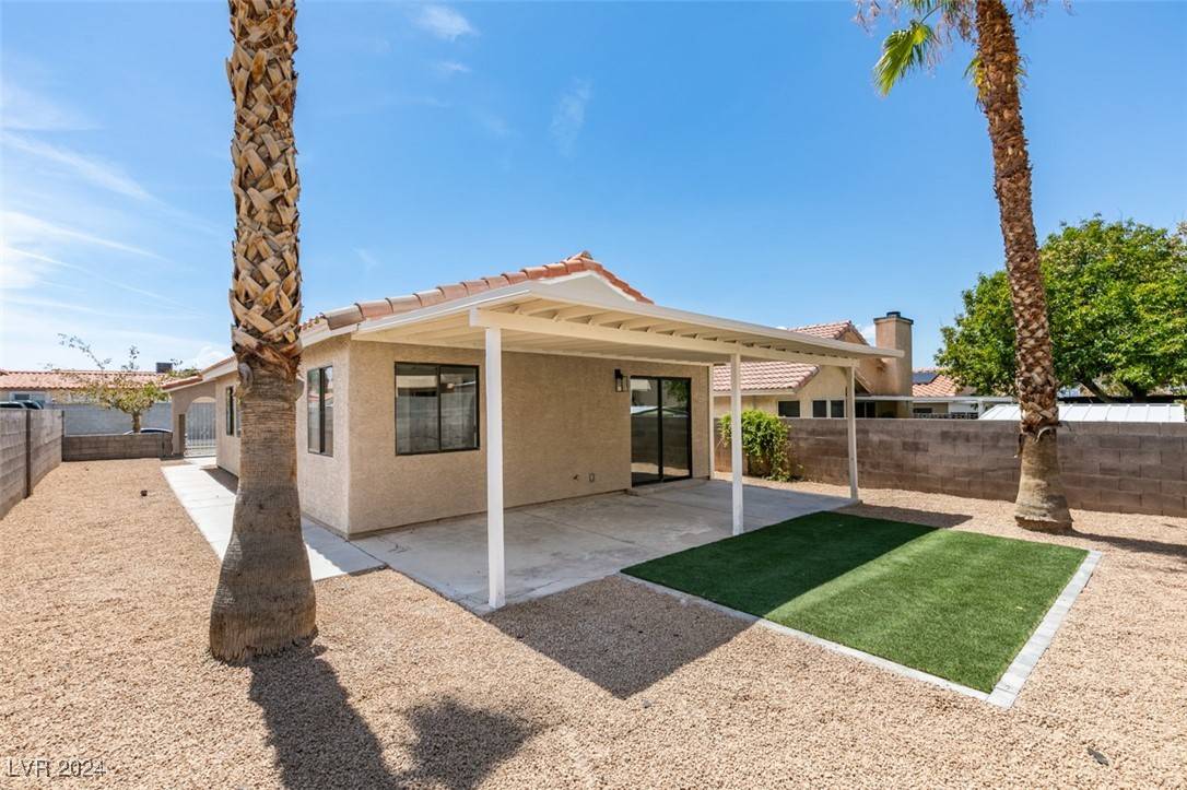 Las Vegas, NV 89156,6356 Pine Hill AVE