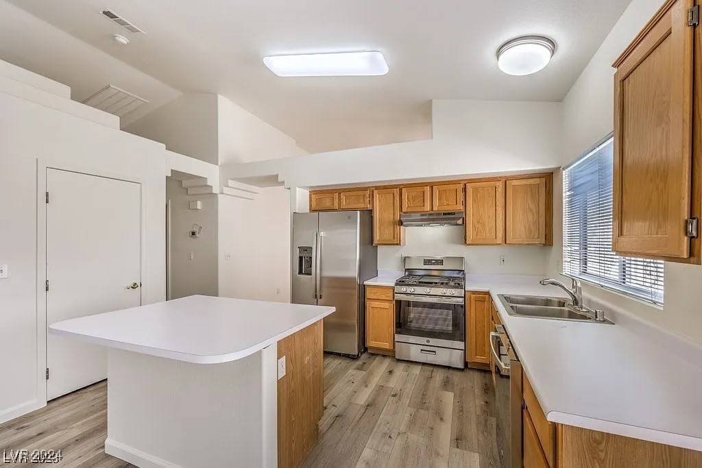 North Las Vegas, NV 89032,1532 Highfield CT