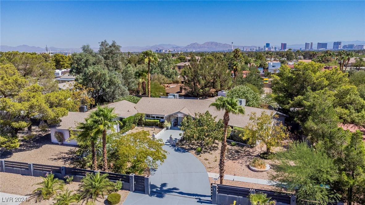 Las Vegas, NV 89117,2750 S Tenaya WAY