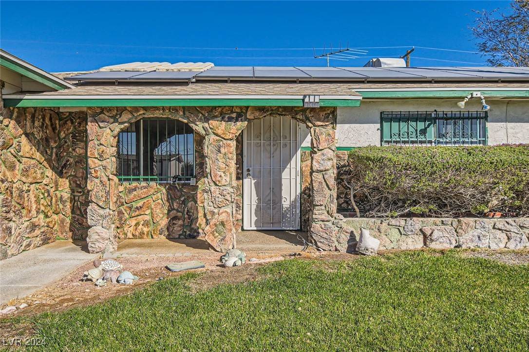 North Las Vegas, NV 89030,408 Rossmoyne AVE