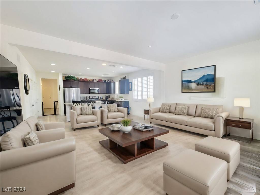 Henderson, NV 89011,1152 Bear Head ST