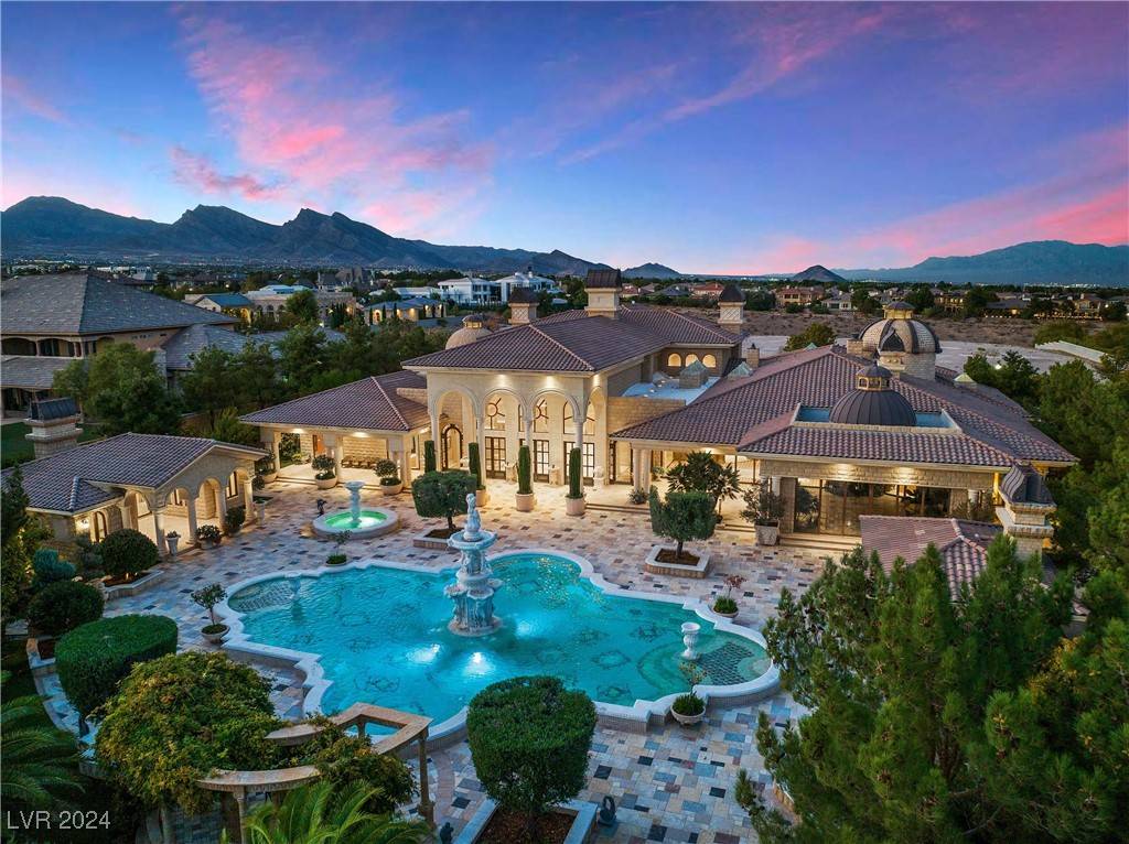 Las Vegas, NV 89145,9409 Kings Gate CT