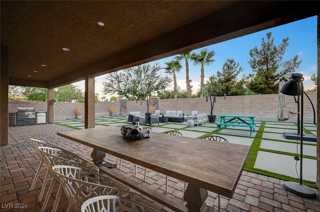Las Vegas, NV 89131,7083 Arabian Ridge ST